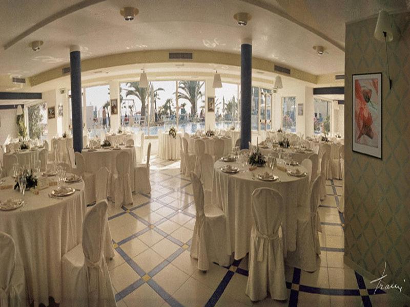 Hotel La Playa Сперлонга Екстериор снимка