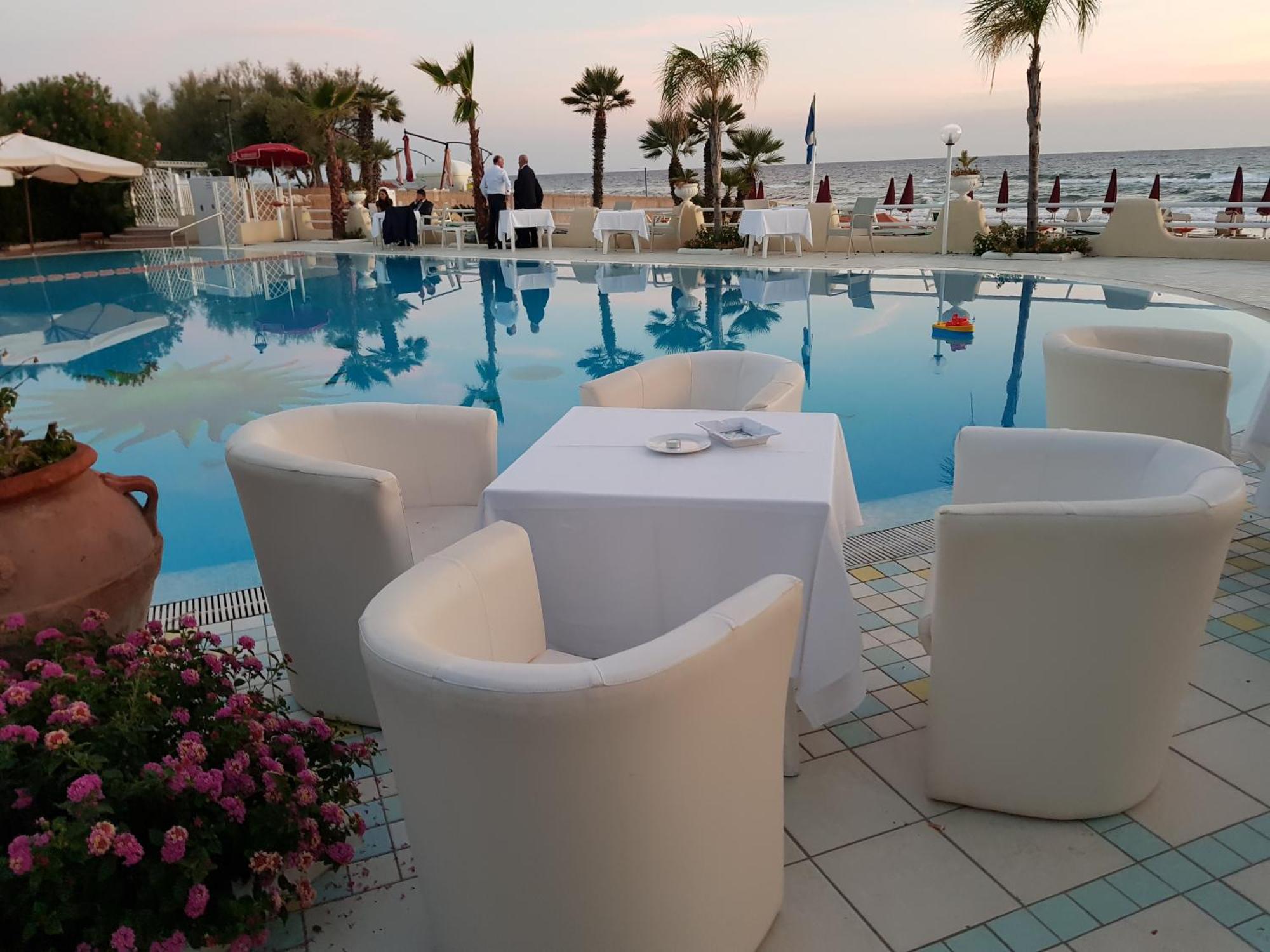 Hotel La Playa Сперлонга Екстериор снимка
