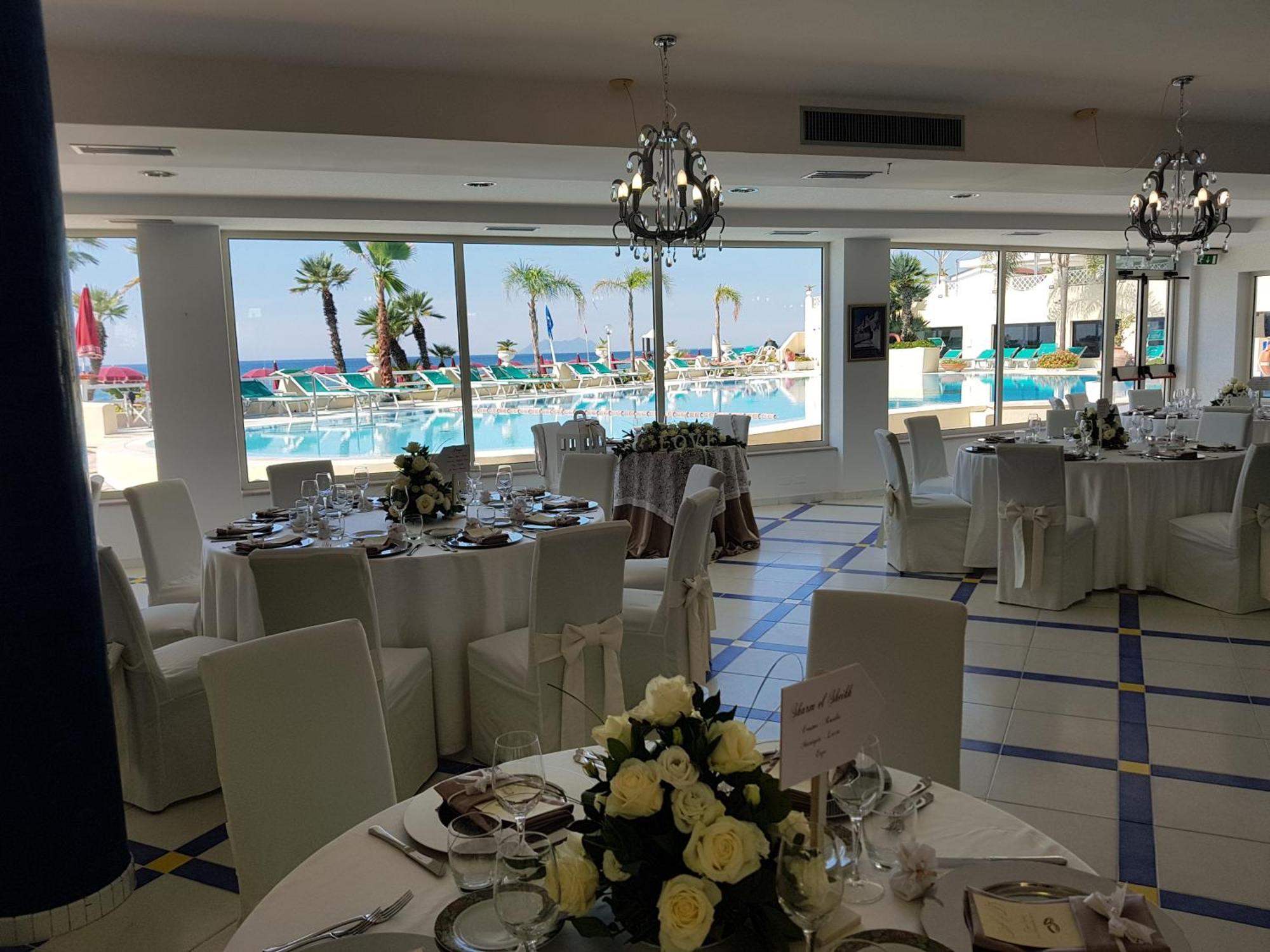 Hotel La Playa Сперлонга Екстериор снимка