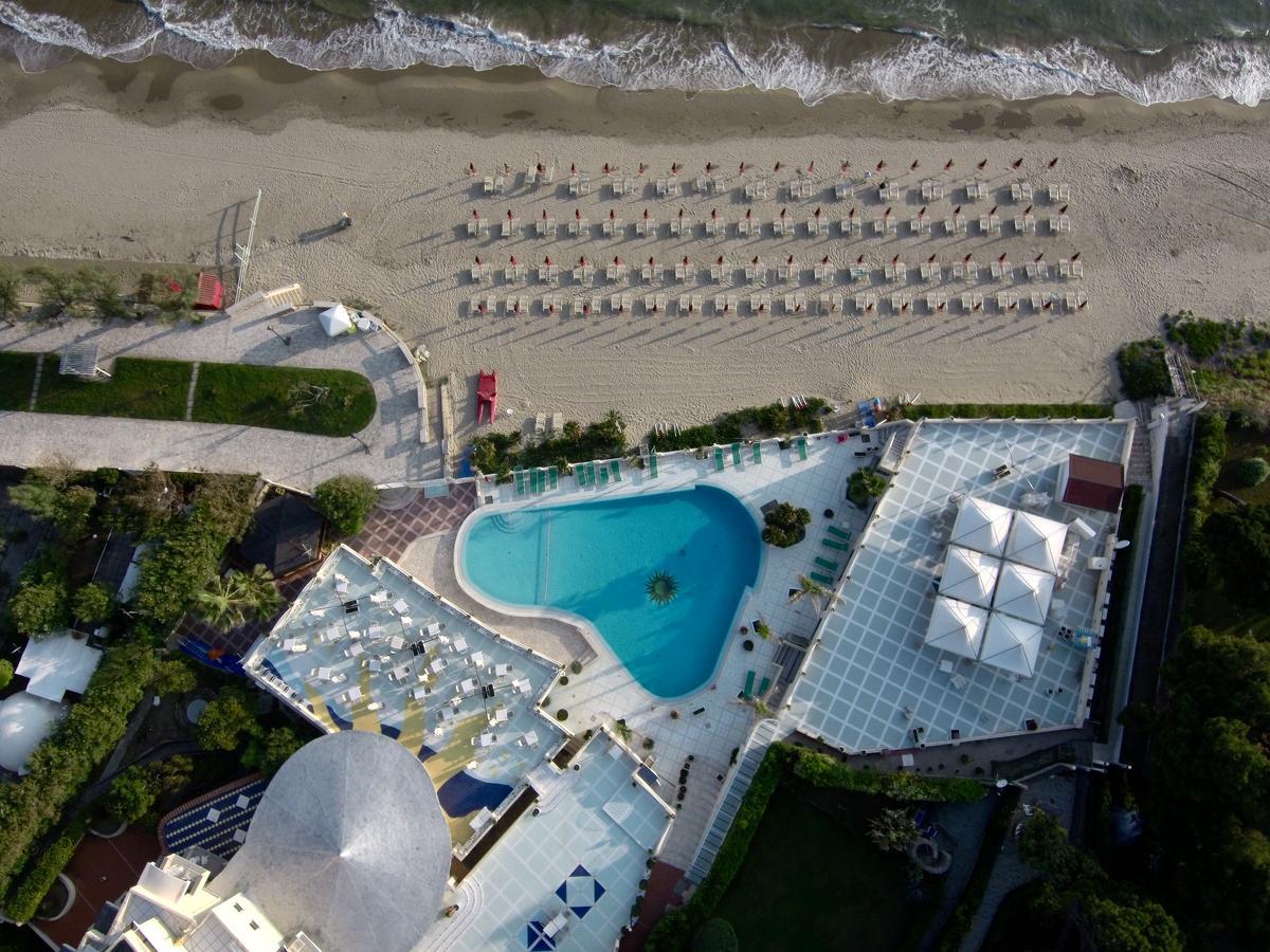 Hotel La Playa Сперлонга Екстериор снимка