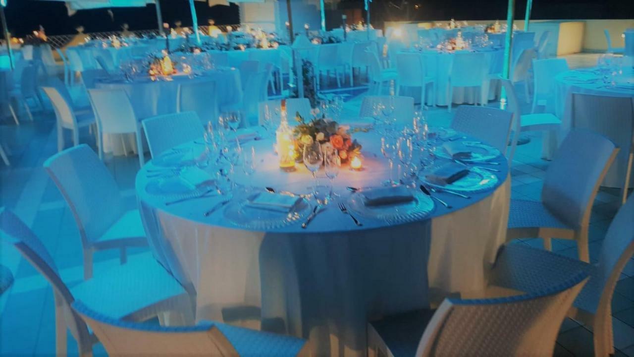 Hotel La Playa Сперлонга Екстериор снимка